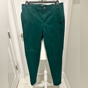 Emerald Green Market Spruce Cropped Pants.